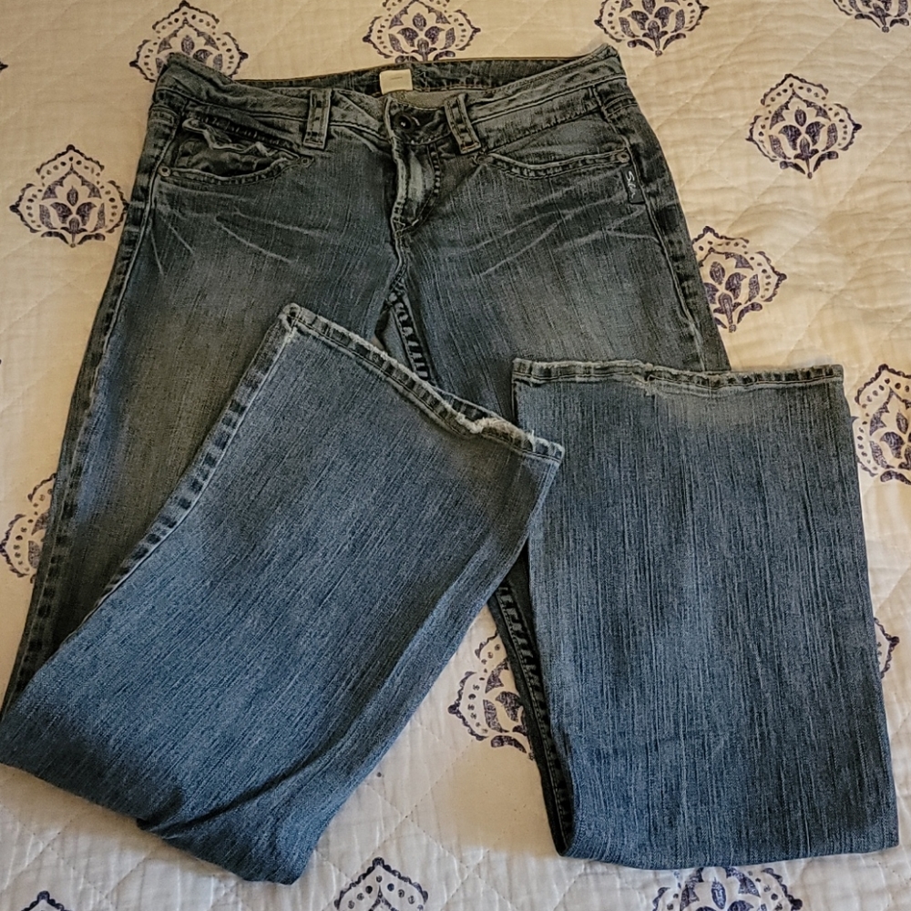 Silver Jeans Boot/Flare Cut Jeans Sz 28